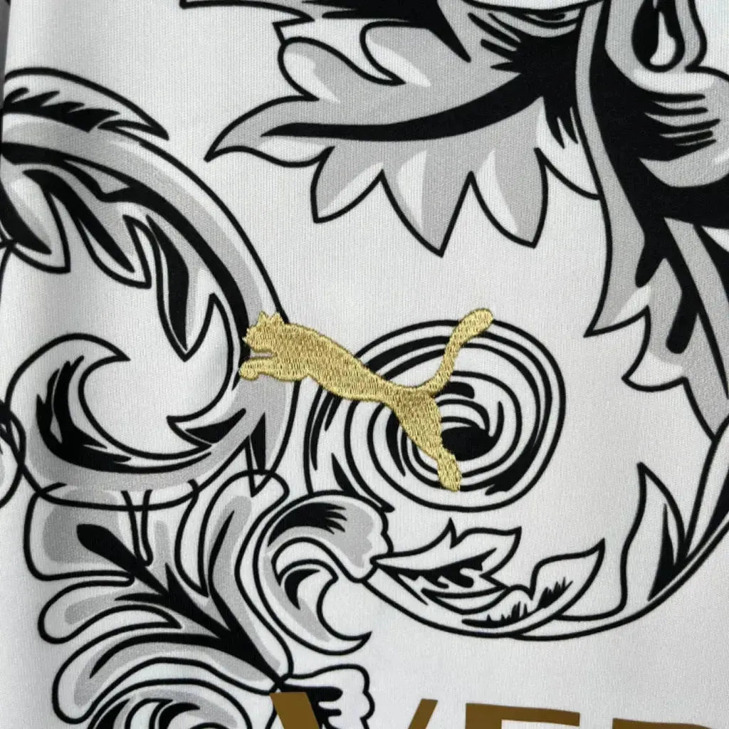 "Camisa Itália x Versace 23/24- Torcedor Masculina Branca - Netmantos"