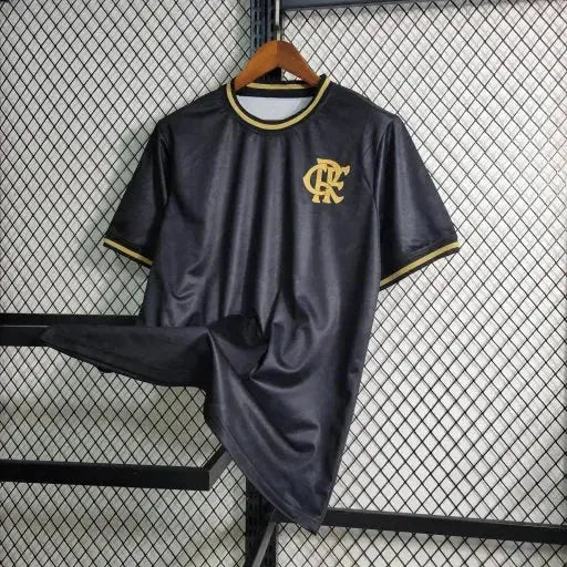 "Camisa Flamengo 23/24 - Torcedor Masculina Preta e Dourada - Netmantos"
