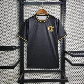 "Camisa Flamengo 23/24 - Torcedor Masculina Preta e Dourada - Netmantos"