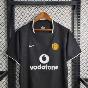 "Camisa Manchester United Retrô Away 03/04 - Torcedor Masculina Preta - Netmantos"