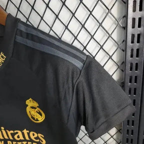 "Camisa Real Madrid Away II 23/24 - Torcedor Infantil Preta e Amarela - Netmantos"