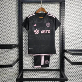 "Camisa Inter Miami Away 23/24 - Torcedor Infantil Preta - Netmantos"