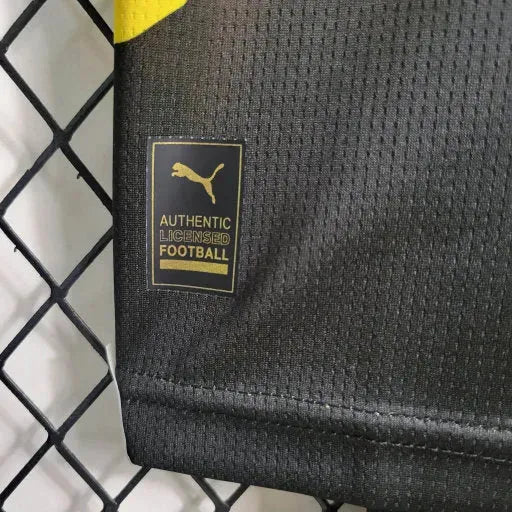 "Camisa Borussia Dortmund Home 23/24 - Torcedor Infantil Preta e Amarela - Netmantos"