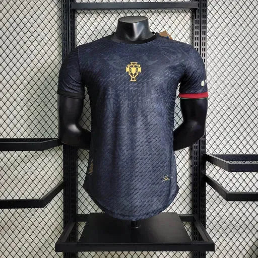 "Camisa Portugal GOAT CR7 - Jogador Masculina Preta Comma Football - Netmantos"