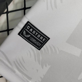 "Camisa Aston Away 23/24 - Torcedor Masculina Branca - Netmantos"