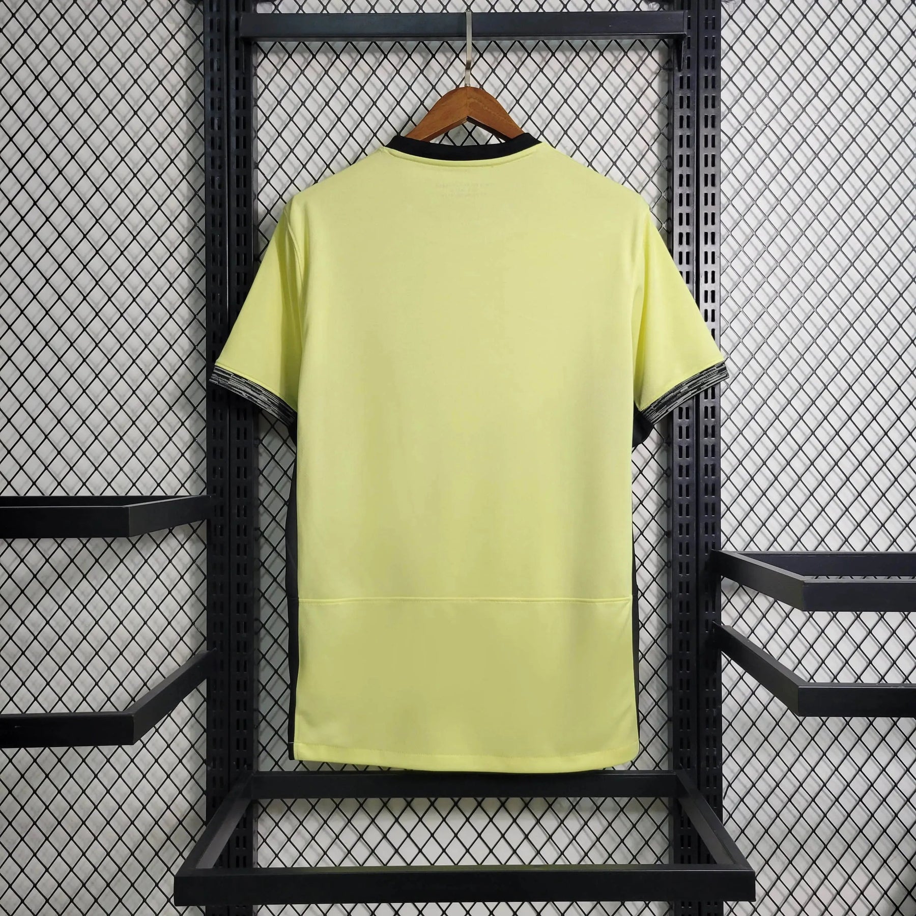 "Camisa Timão Away II 23/24 - Torcedor Masculina Amarela - Netmantos"