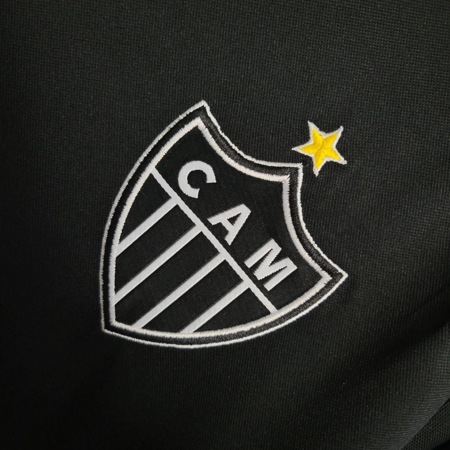 "Camisa Atlético Mineiro Away II 23/24 - Torcedor Masculina Preta e Amarela - Netmantos"