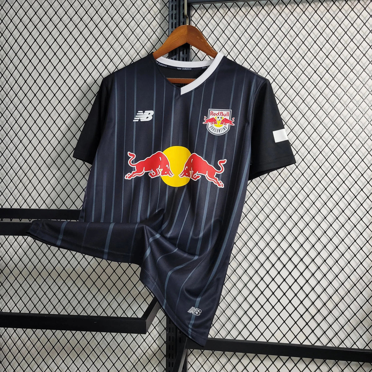 "Camisa RB Bragantino 23/24 - Torcedor Masculina Preta - Netmantos"