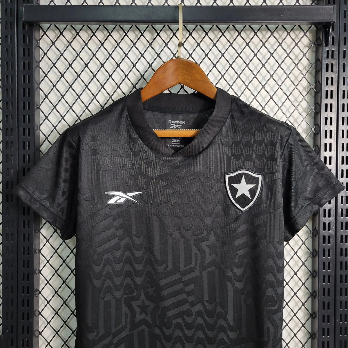 "Camisa Bota Fogo Away 23/24 - Torcedor Feminina Preta - Netmantos"