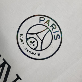 "Camisa PSG Refletiva 23/24 - Torcedor Masculina BALMAIN Branca - Netmantos"