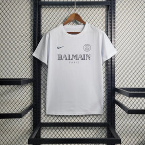 "Camisa PSG Refletiva 23/24 - Torcedor Masculina BALMAIN Branca - Netmantos"