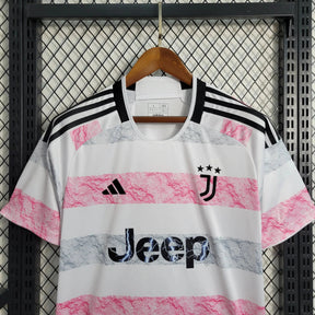 "Camisa Juventus Away 23/24 - Torcedor Masculina Branca e Rosa - Netmantos"