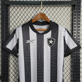 "Camisa Bota Fogo Home 23/24 - Torcedor Feminina Preta e Branca - Netmantos"