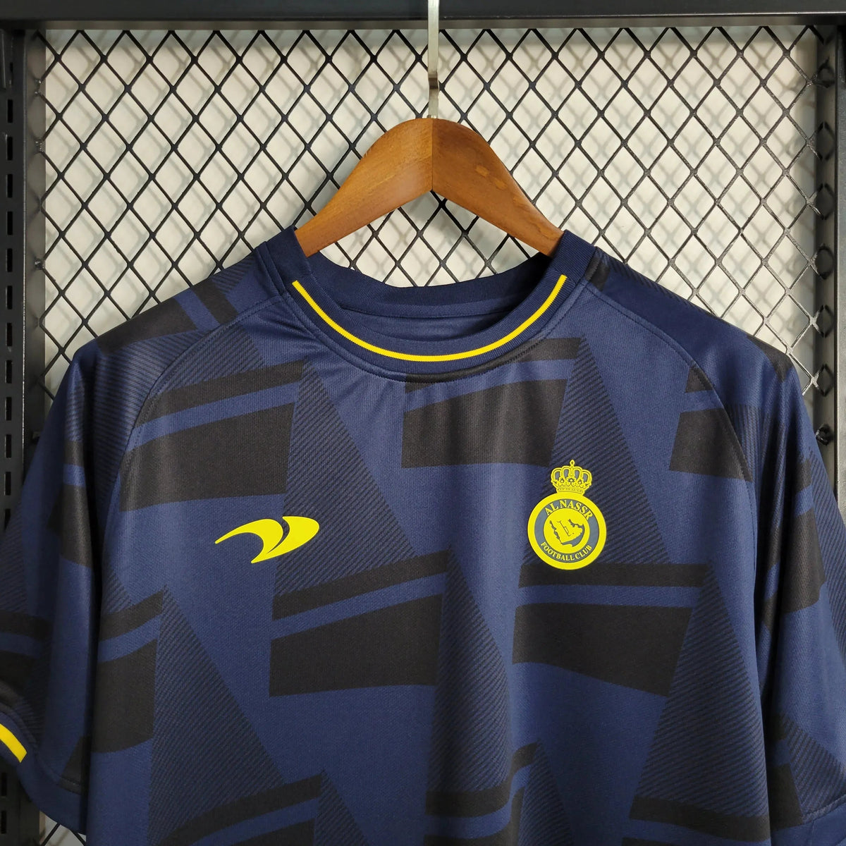 "Camisa Al-Nassr Treino 23/24 - Torcedor Masculina Azul e Preta - Netmantos"