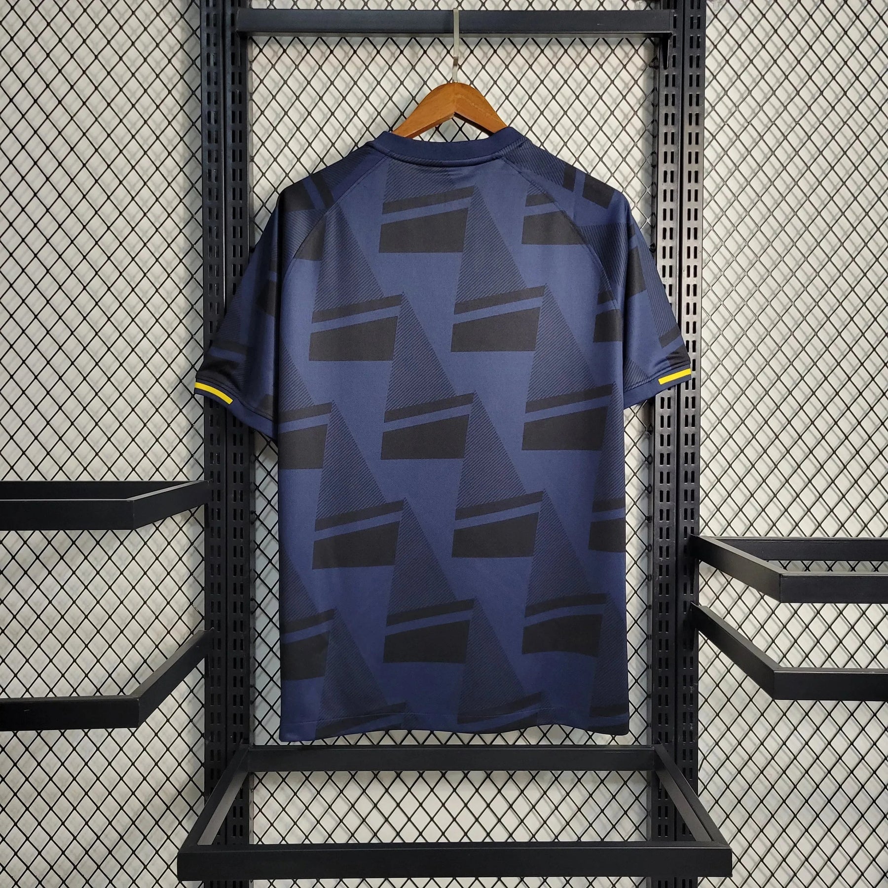 "Camisa Al-Nassr Treino 23/24 - Torcedor Masculina Azul e Preta - Netmantos"