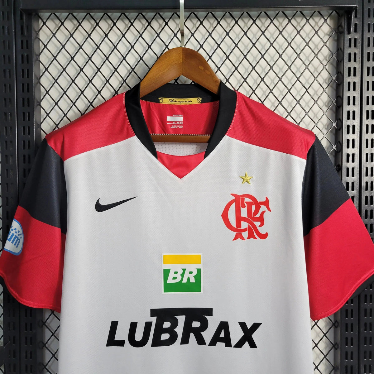 "Camisa Flamengo Retrô Away 2008/09 - Torcedor Masculina Branca LUBRAX - Netmantos"