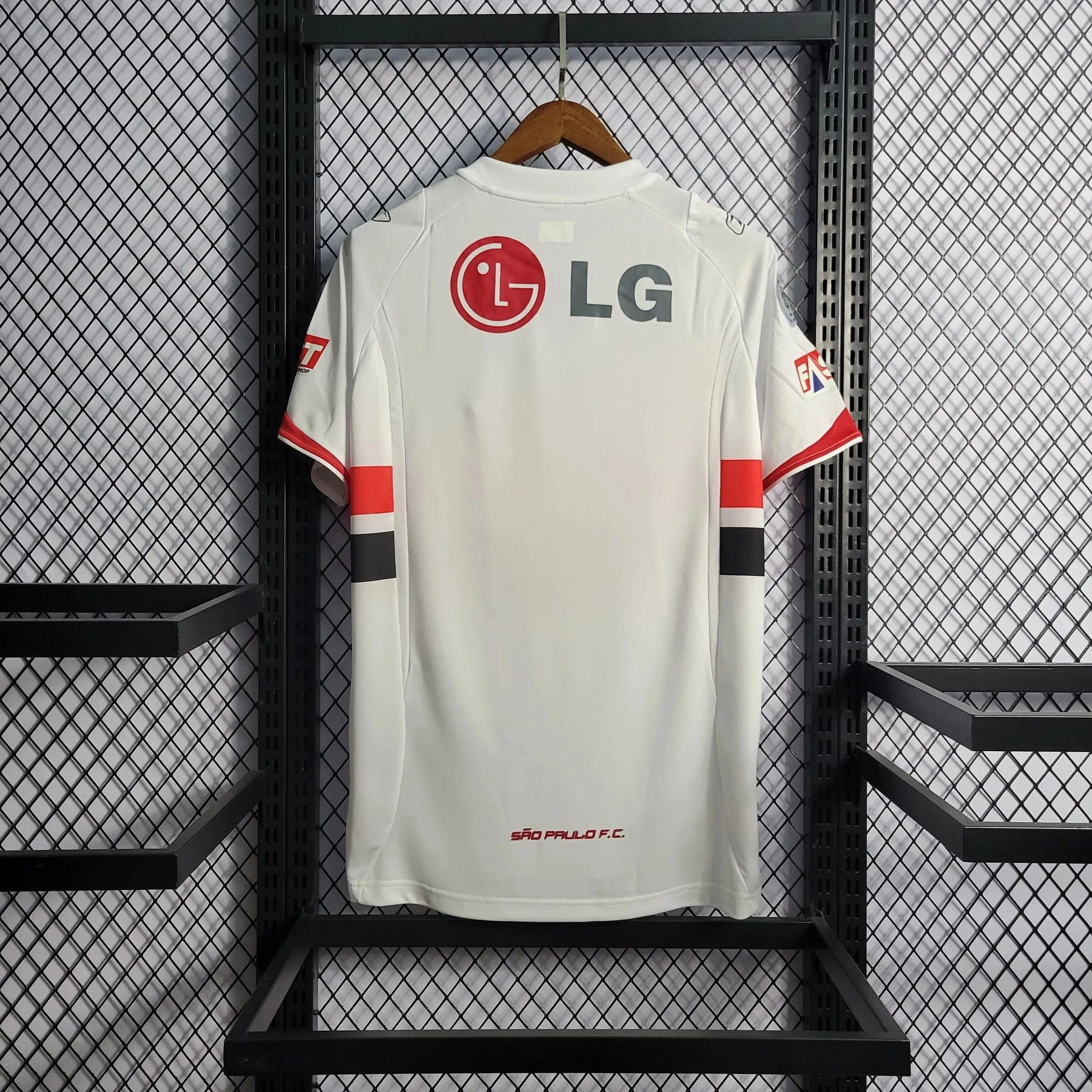 "Camisa São Paulo Retrô Home 2006 - Torcedor Masculina - Netmantos"