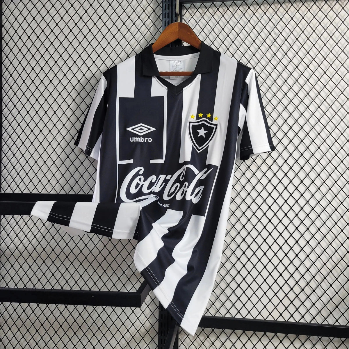 "Camisa Bota Fogo Retrô 1997 - Torcedor Masculina Coca Cola - Netmantos"