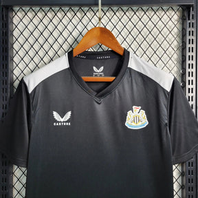 "Camisa Newcastle United Treino 23/24 - Torcedor Masculina Preta - Netmantos"
