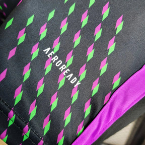 "Camisa Bayern Munchen Away 23/24 - Torcedor Masculina Preta e Roxa - Netmantos"