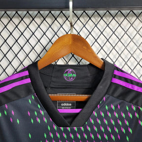 "Camisa Bayern Munchen Away 23/24 - Torcedor Masculina Preta e Roxa - Netmantos"