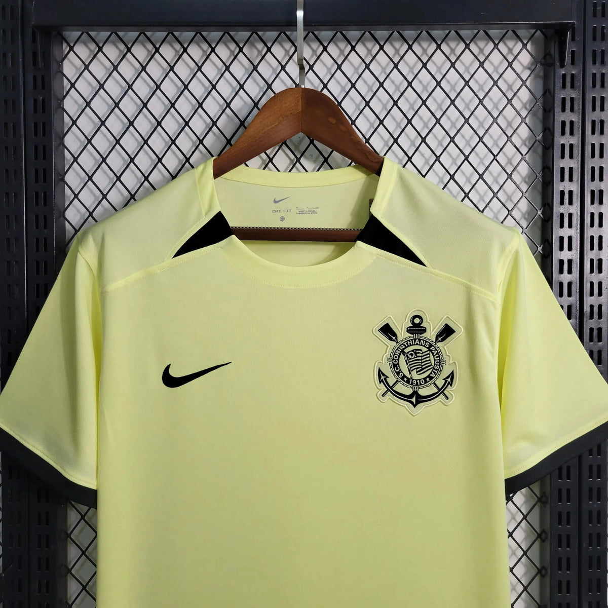 "Camisa Timão Treino 23/24 - Torcedor Masculina Amarela - Netmantos"