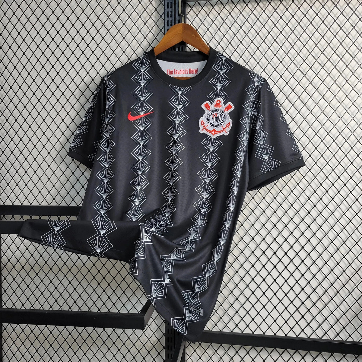 "Camisa Timão Treino 23/24 - Torcedor Masculina Preta - Netmantos"