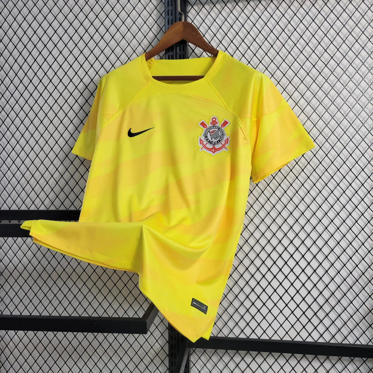 "Camisa Timão Goleiro 23/24 - Torcedor Masculina Amarela - Netmantos"