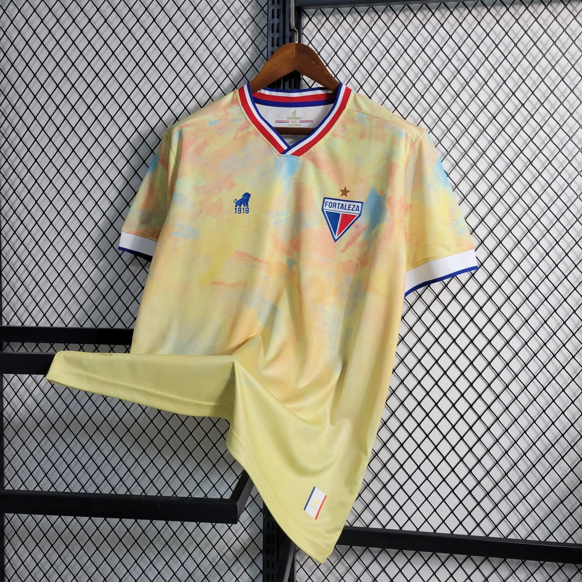 "Camisa Fortaleza Edição Especial 23/24 - Torcedor Masculina Amarela - Netmantos"