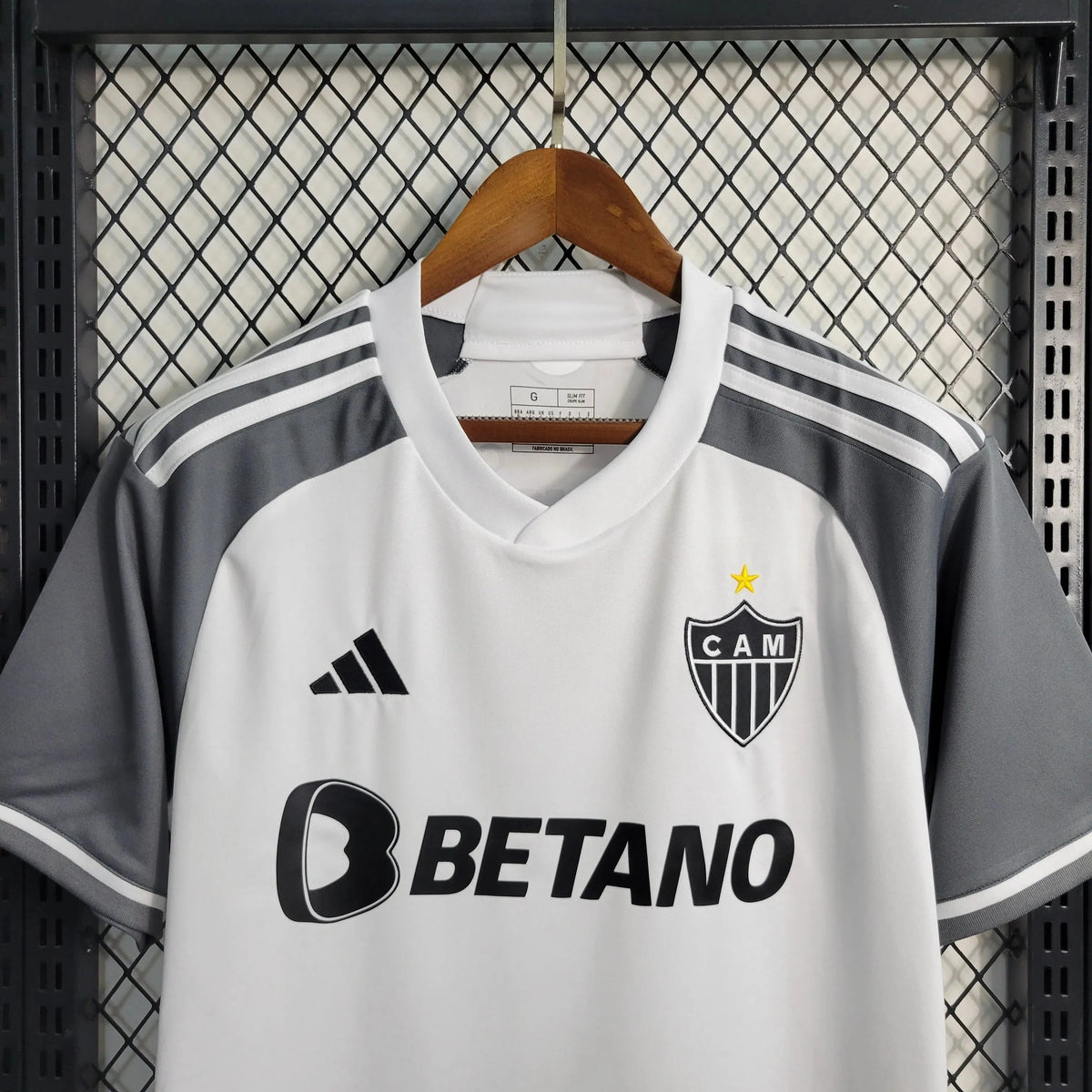 "Camisa Atlético Mineiro Away 23/24 - Torcedor Masculina Branca e Cinza - Netmantos"