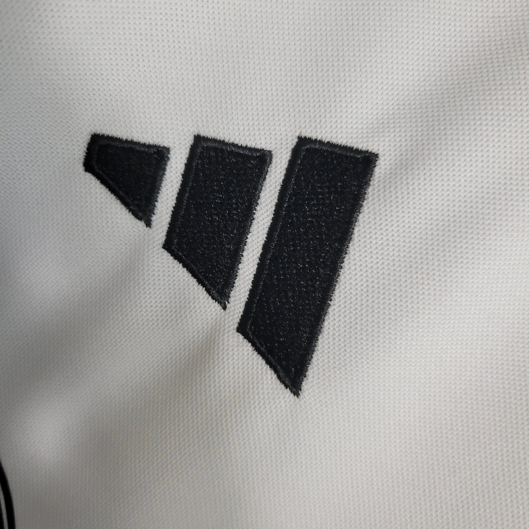 "Camisa Atlético Mineiro Away 23/24 - Torcedor Masculina Branca e Cinza - Netmantos"