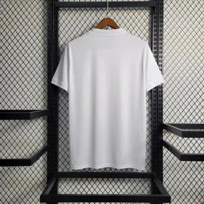 "Camisa Itália Edição Comemorativa 23/24 - Torcedor Masculina Branca e Dourada - Netmantos"