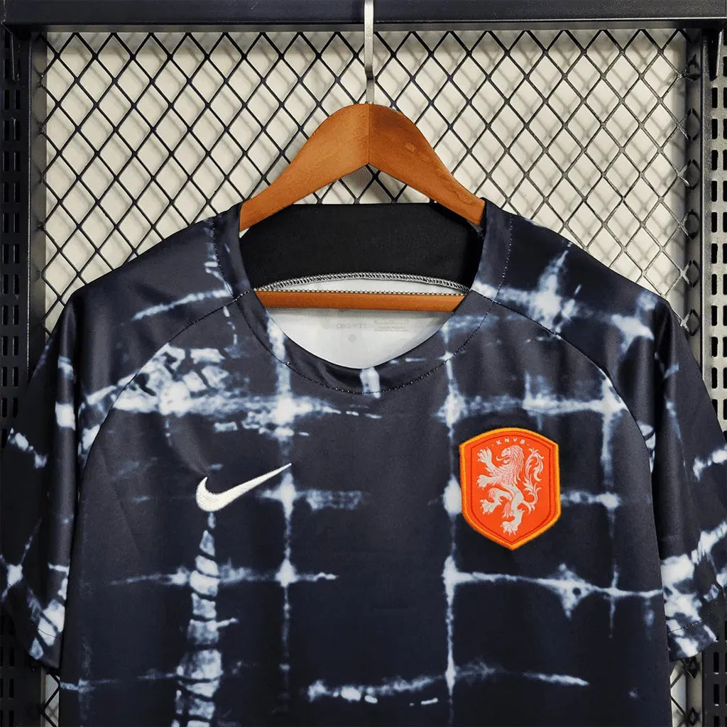 "Camisa Holanda Treino 22/23 - Torcedor Masculina Preta - Netmantos"