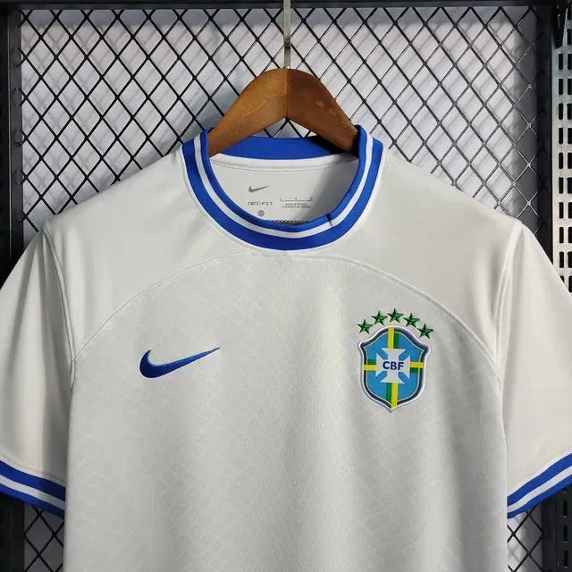 "Camisa Brasil Edição Comemorativa 22/23 - Torcedor Masculina Branca - Netmantos"