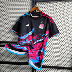 "Camisa Argentina Edição Comemorativa 23/24 - Torcedor Masculina Preta e Roxa - Netmantos"