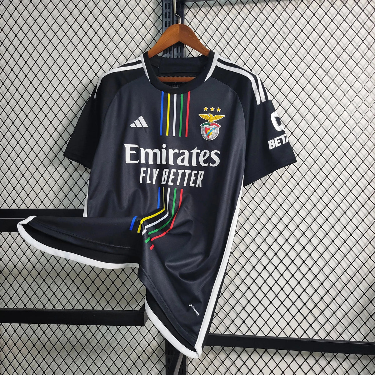 "Camisa Benfica II 23/24 - Torcedor Masculina Preta - Netmantos"