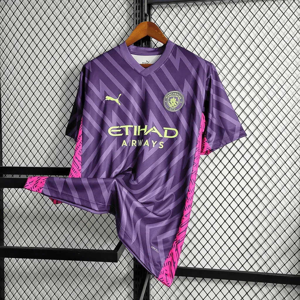 "Camisa Manchester City Goleiro 23/24 - Torcedor Masculina Roxa - Netmantos"