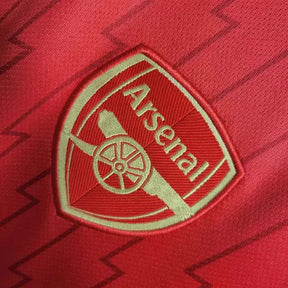 "Camisa Arsenal Home 23/24 - Torcedor Masculina Vermelha e Dourada - Netmantos"