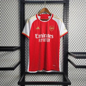 "Camisa Arsenal Home 23/24 - Torcedor Masculina Vermelha e Dourada - Netmantos"