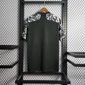 "Camisa Lyon Away 22/23 - Torcedor Masculina Preta e Branca - Netmantos"