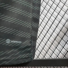 "Camisa Real Madrid III Away 22/23 - Torcedor Masculina Preta e Verde - Netmantos"
