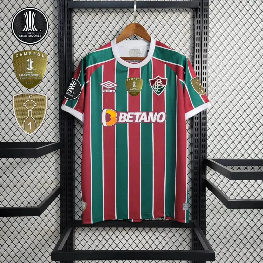 "Camisa Fluminense Home 23/24 - Torcedor Masculina + Patches Libertadores - Netmantos"