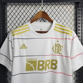"Camisa Flamengo Comemorativa 22/23 - Torcedor Masculina Branca e Dourada - Netmantos"