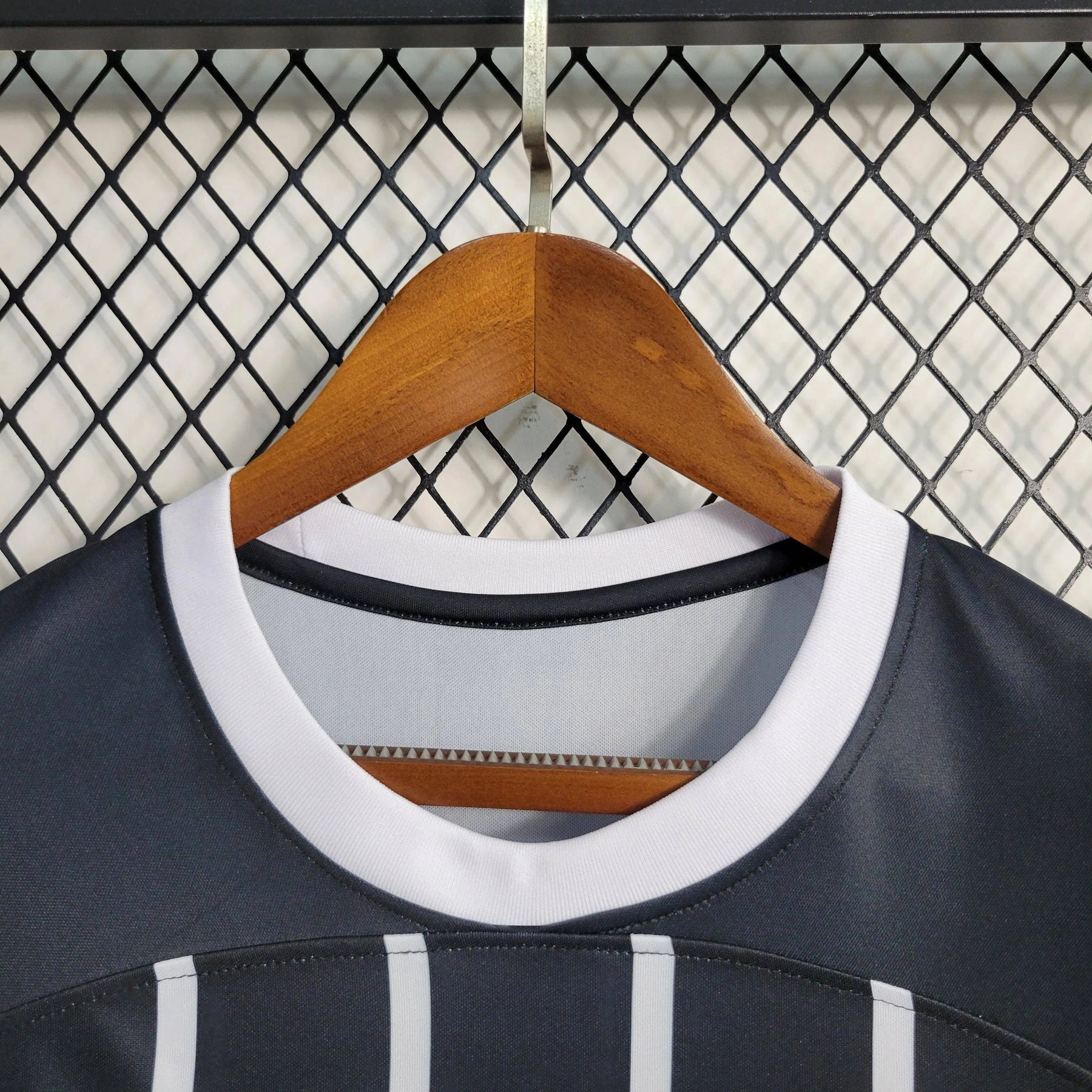 "Camisa Timão Away 23/24 - Torcedor Masculina Preta - Netmantos"