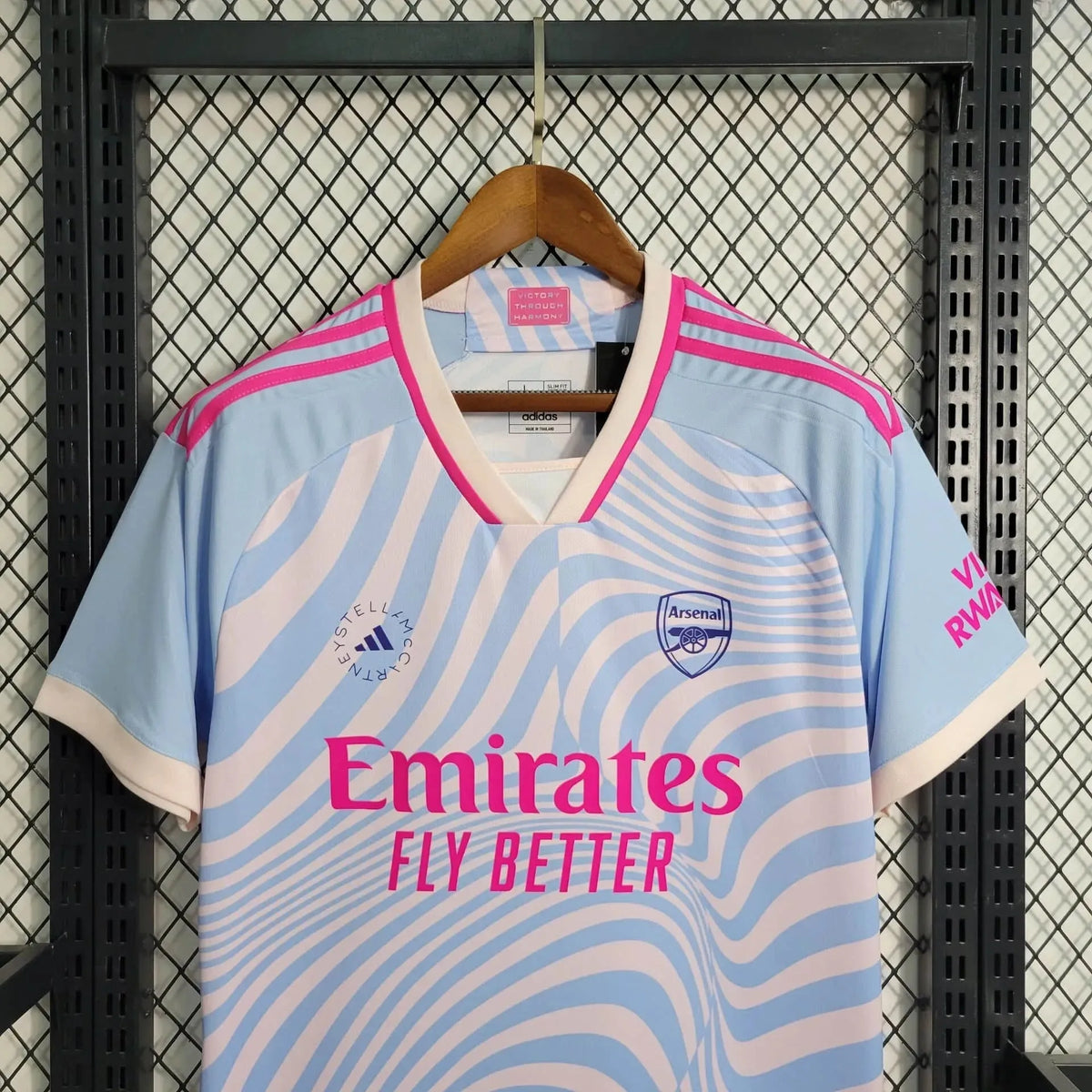 Camisa Arsenal Treino 23/24 - Torcedor Masculina Azul e Rosa - Netmantos