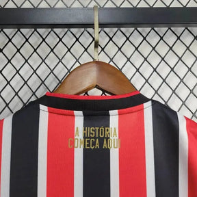 Camisa São Paulo Away 24/25 - Torcedor Feminina Vermelha e Preta New Balance - Netmantos