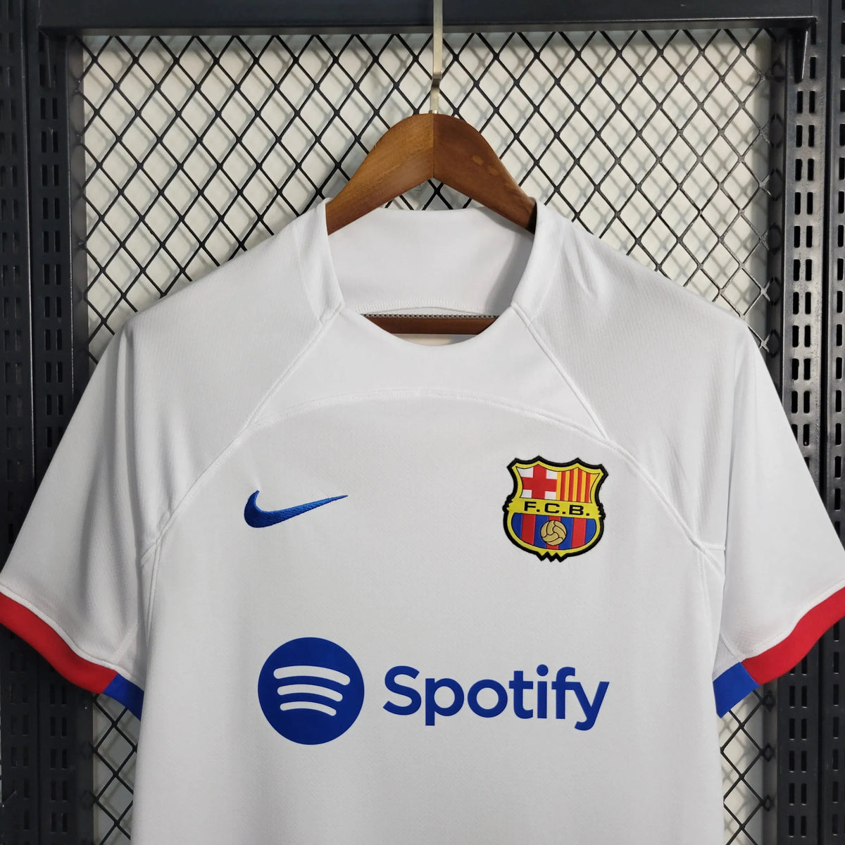 Camisa Barcelona Away 23/24 - Torcedor Masculina Branca - Netmantos