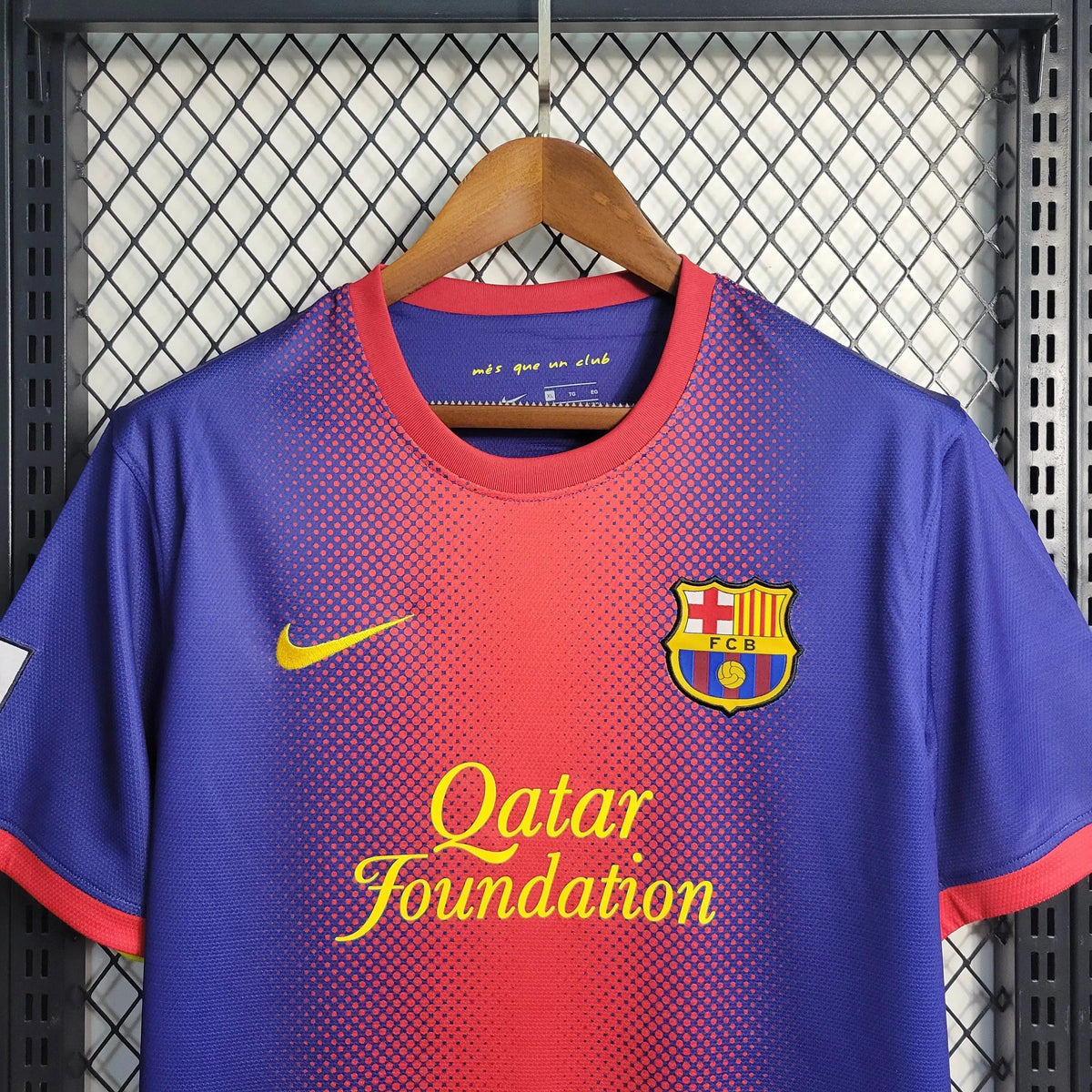 Camisa Barcelona Retrô Home 12/13 - Torcedor Masculina - Netmantos