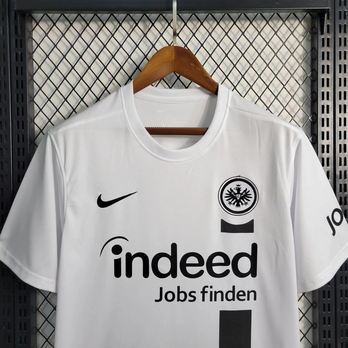 Camisa Eintracht Frankfurt Edição Especial 23/24 - Torcedor Masculina Branca - Netmantos