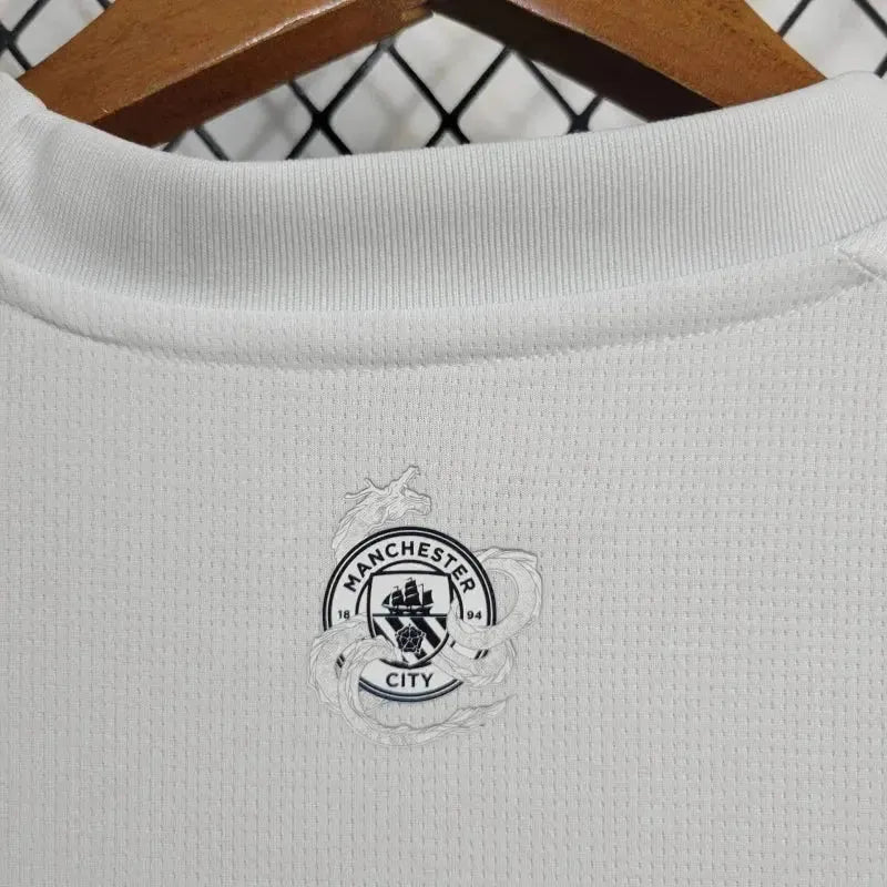 Camisa Manchester City Ano do Dragão 24/25 - Torcedor Masculina Branca - Netmantos